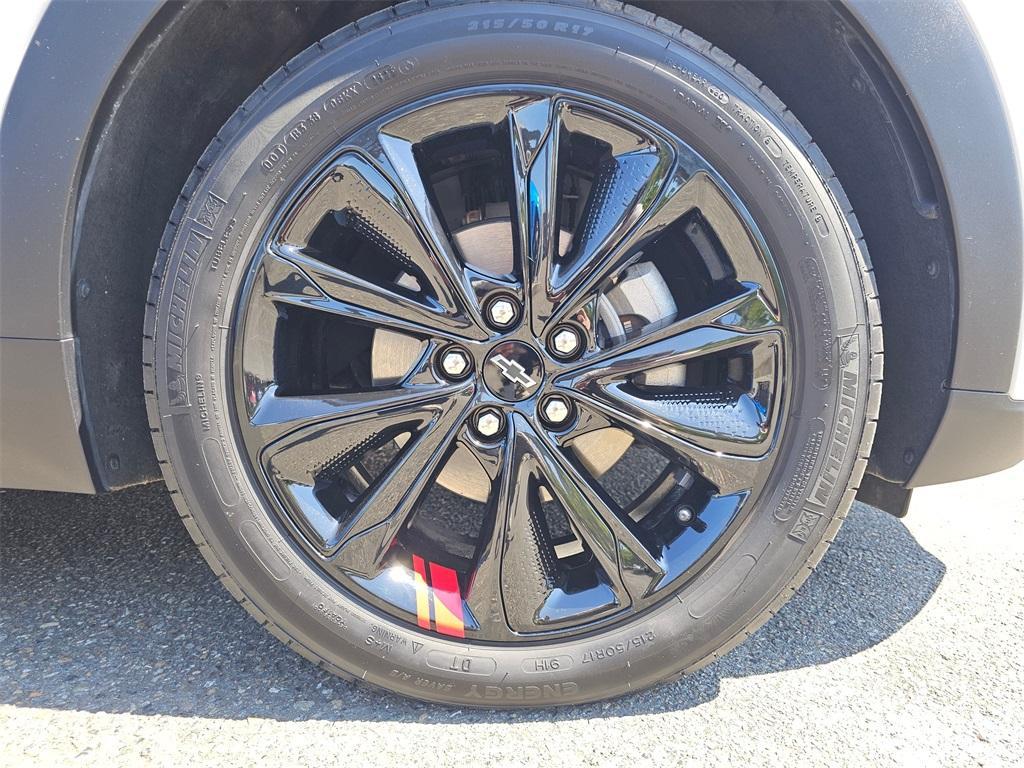 used 2023 Chevrolet Bolt EUV car, priced at $20,680