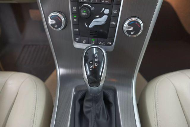 used 2016 Volvo XC60 car, priced at $16,495