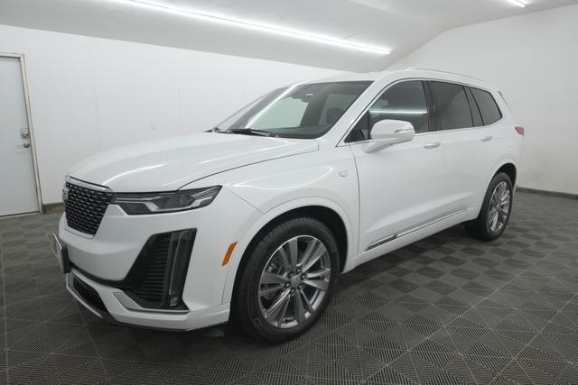 used 2023 Cadillac XT6 car, priced at $32,495