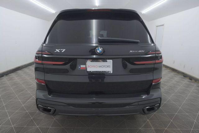 used 2024 BMW X7 car