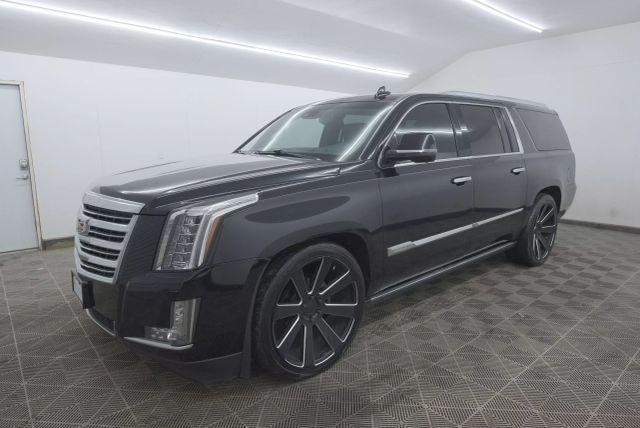 used 2016 Cadillac Escalade ESV car, priced at $28,995