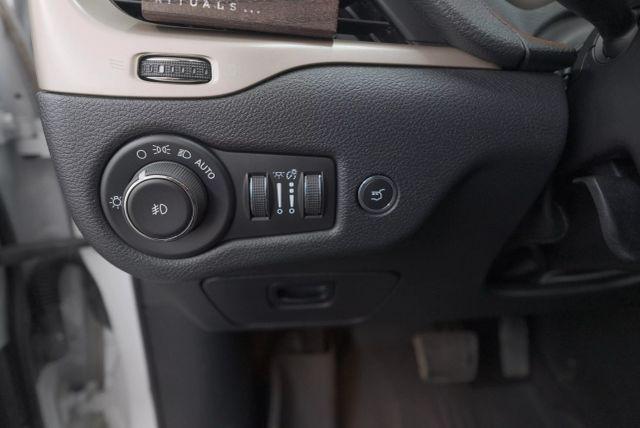 used 2016 Jeep Cherokee car, priced at $13,995