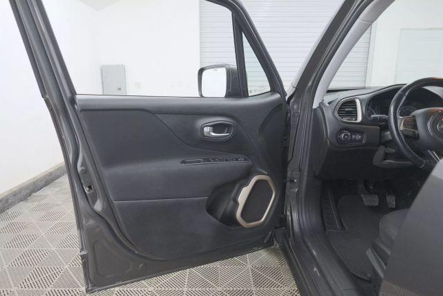 used 2017 Jeep Renegade car