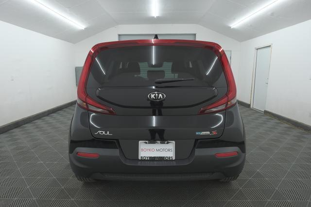 used 2021 Kia Soul car, priced at $16,495