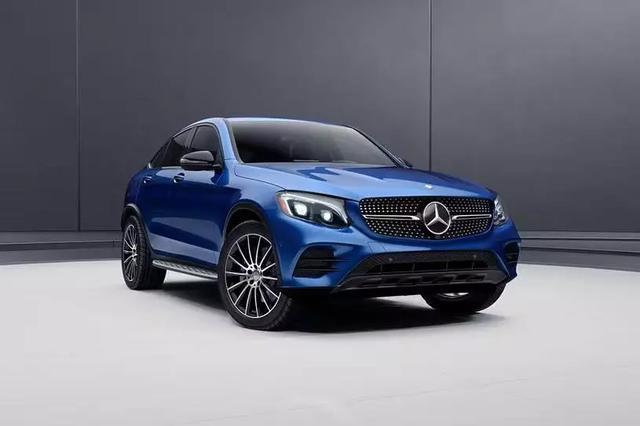 used 2019 Mercedes-Benz GLC 300 car, priced at $33,900