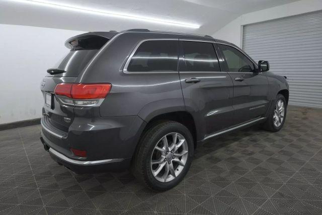 used 2015 Jeep Grand Cherokee car, priced at $13,995