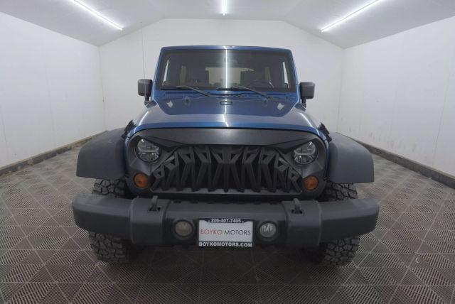 used 2009 Jeep Wrangler Unlimited car, priced at $13,995