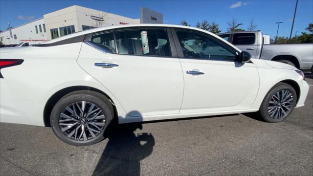 new 2025 Nissan Altima car, priced at $26,711