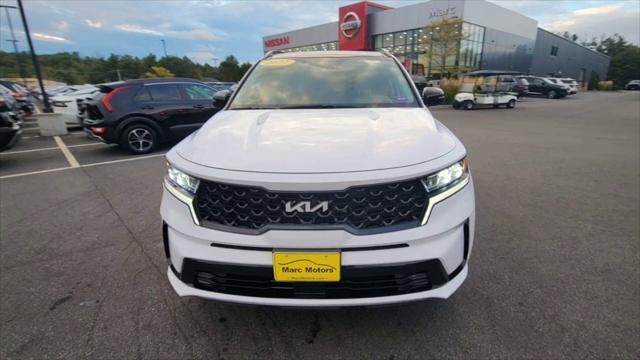 used 2022 Kia Sorento car, priced at $32,385