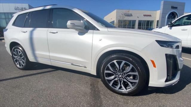 used 2021 Cadillac XT6 car, priced at $37,986