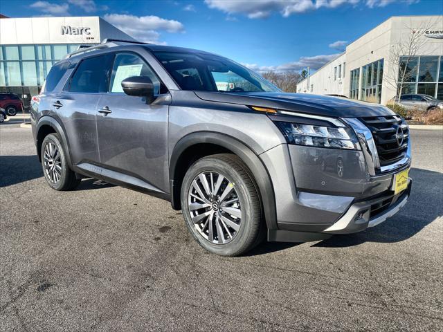 new 2025 Nissan Pathfinder car, priced at $44,751