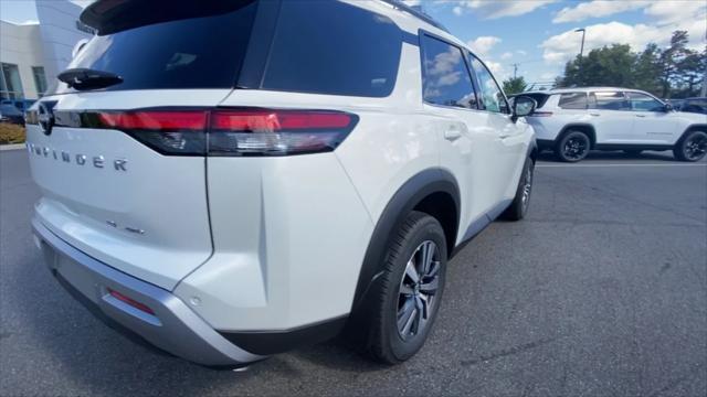 new 2024 Nissan Pathfinder car, priced at $42,410