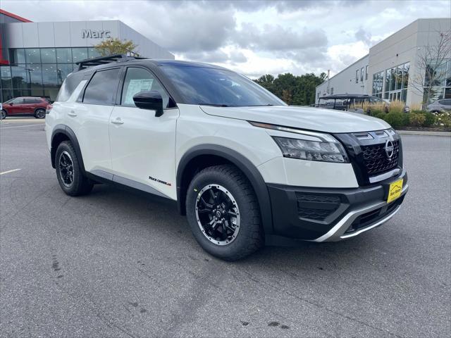 new 2024 Nissan Pathfinder car, priced at $41,713