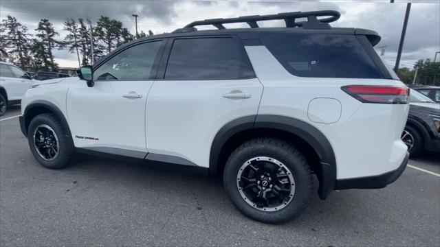 new 2024 Nissan Pathfinder car, priced at $41,713