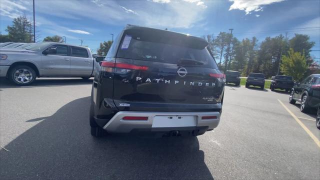 new 2024 Nissan Pathfinder car, priced at $48,707