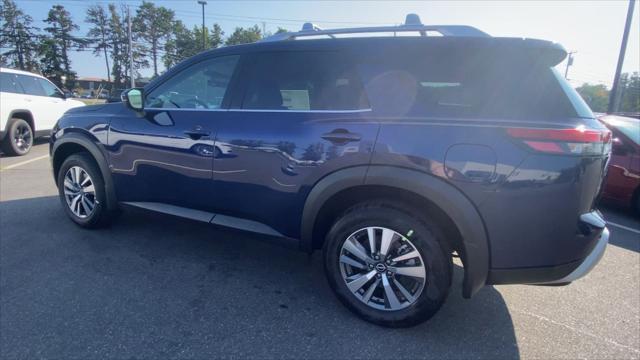 new 2024 Nissan Pathfinder car, priced at $41,983