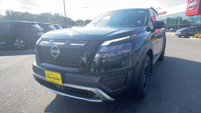 new 2024 Nissan Pathfinder car, priced at $41,051