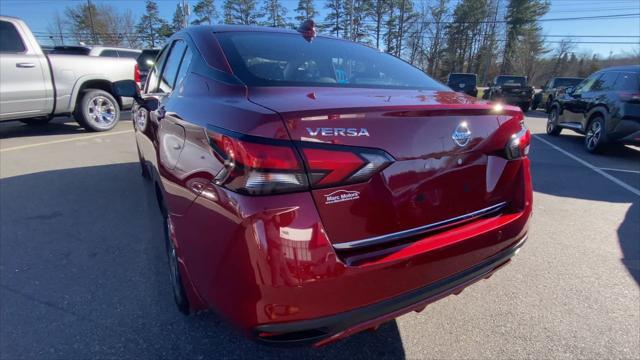 used 2022 Nissan Versa car