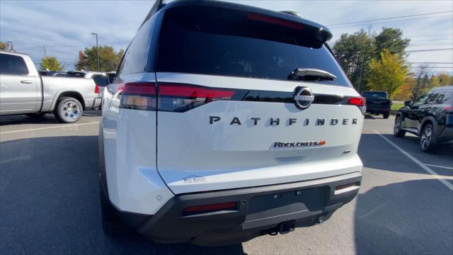 new 2024 Nissan Pathfinder car, priced at $41,713