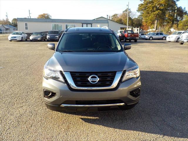 used 2020 Nissan Pathfinder car, priced at $13,900