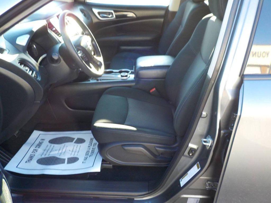 used 2020 Nissan Pathfinder car, priced at $13,900