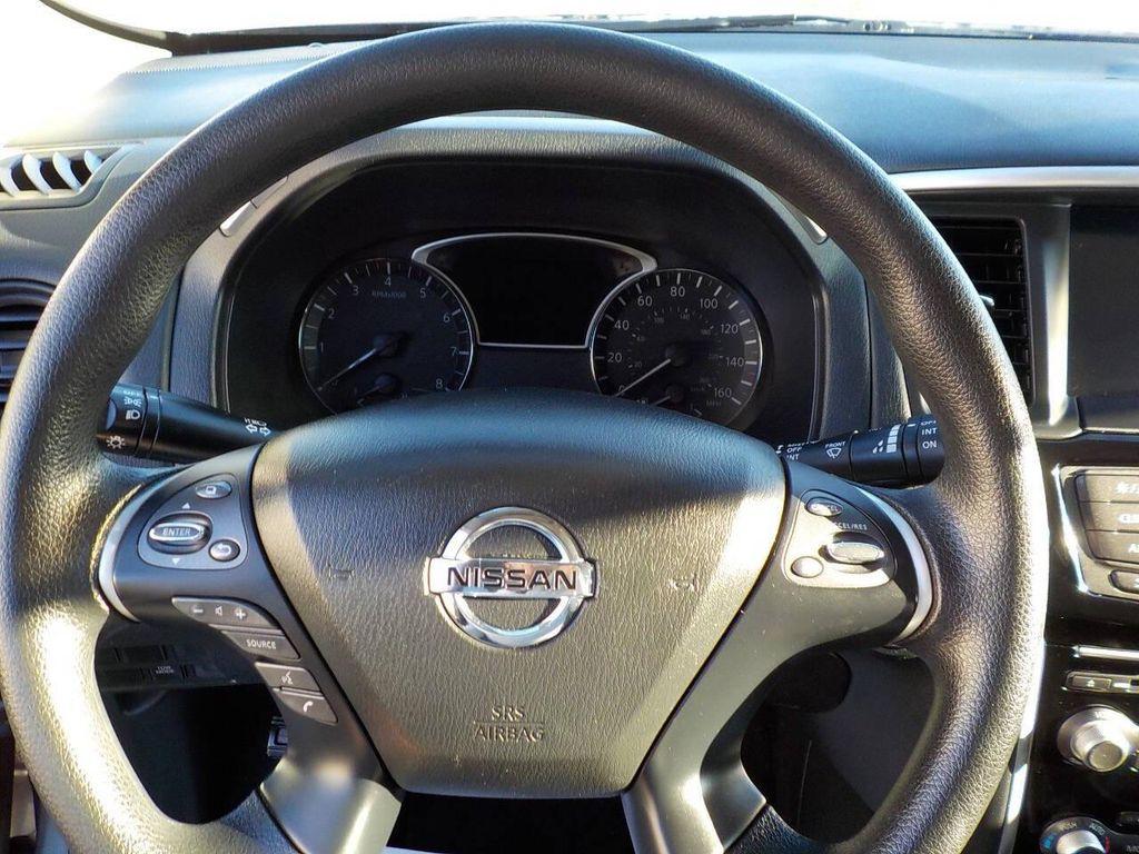 used 2020 Nissan Pathfinder car, priced at $13,900