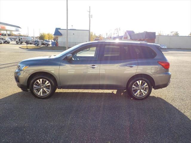 used 2020 Nissan Pathfinder car, priced at $13,900