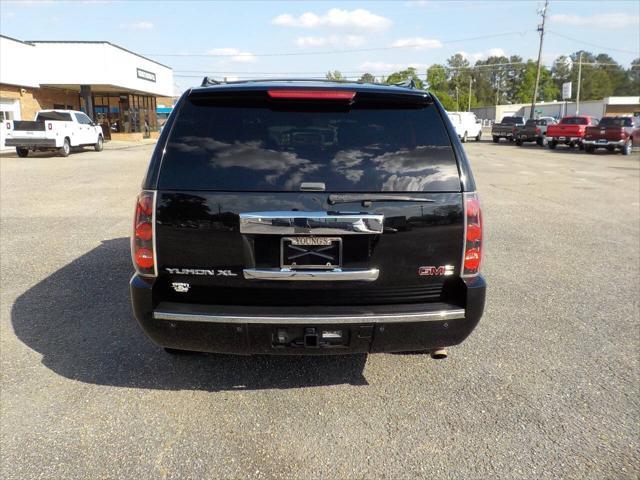 used 2014 GMC Yukon XL car, priced at $15,900