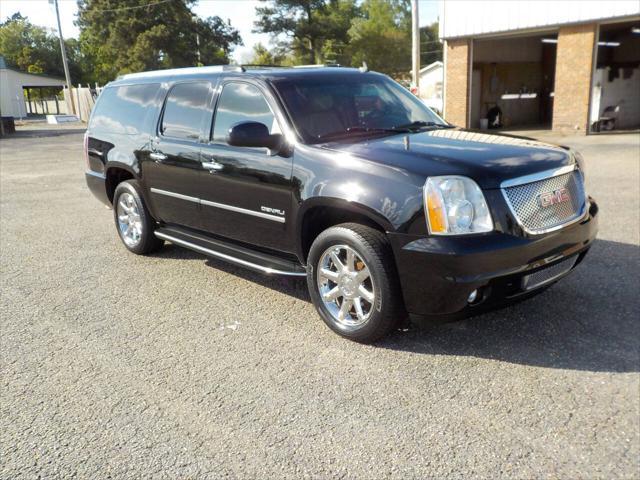 used 2014 GMC Yukon XL car, priced at $15,900