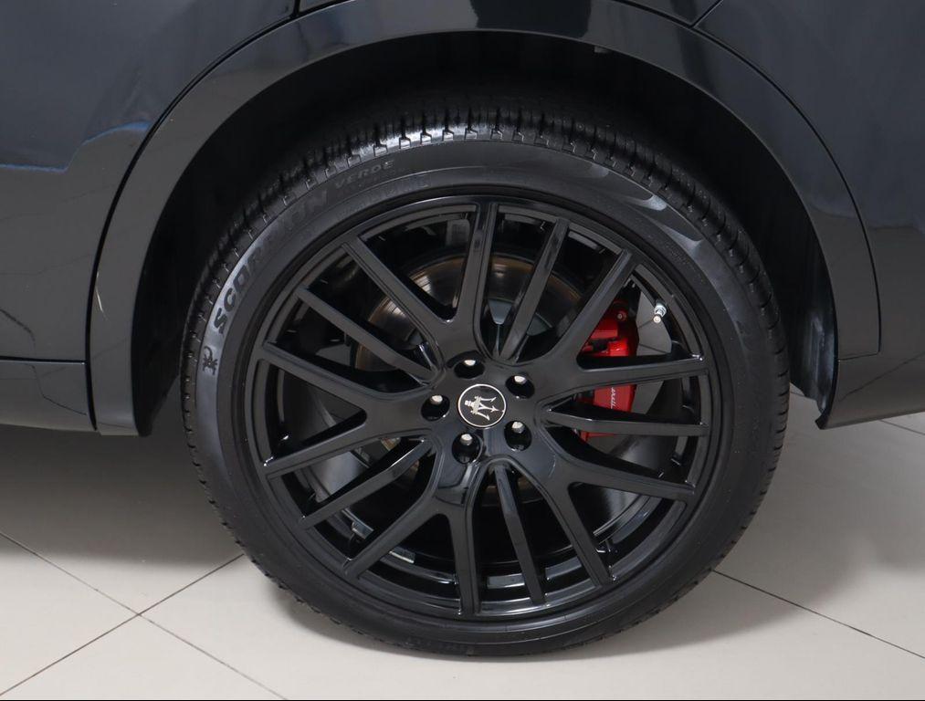 used 2022 Maserati Levante car