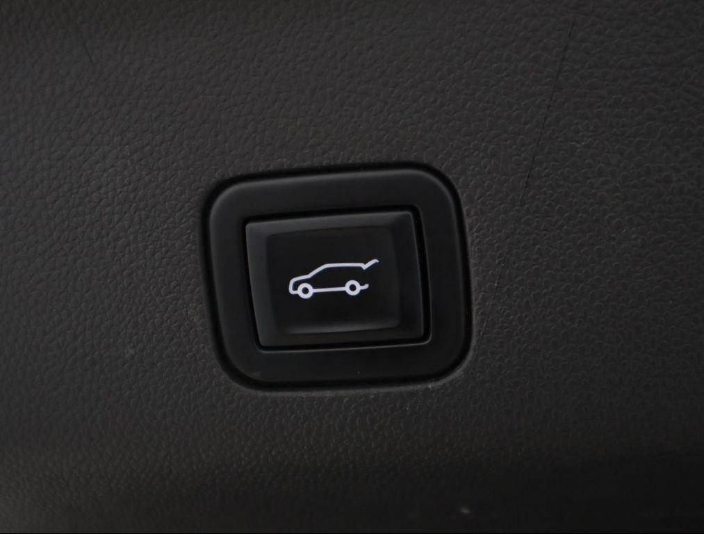 used 2022 Cadillac Escalade car, priced at $78,990