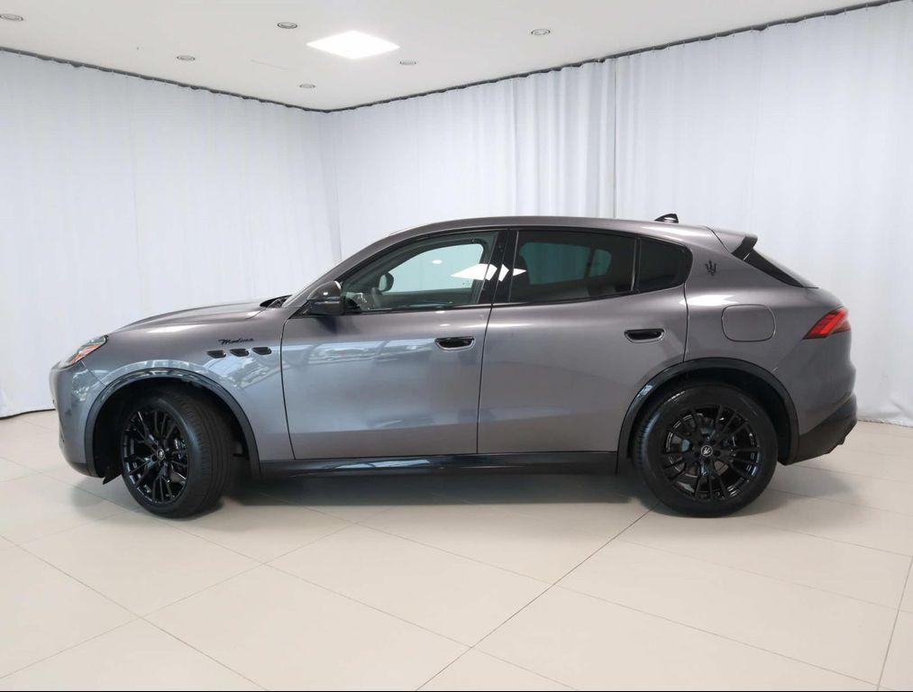 new 2025 Maserati Grecale car, priced at $96,035