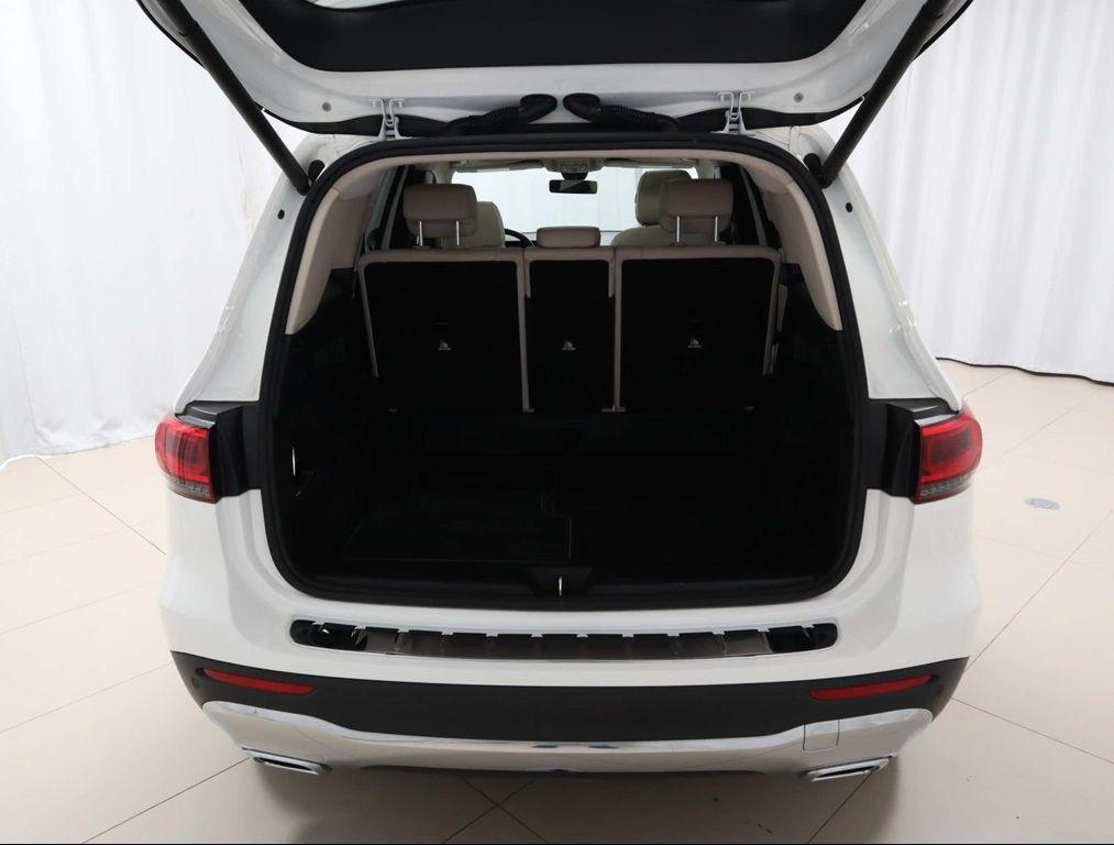 used 2021 Mercedes-Benz GLB 250 car, priced at $26,990