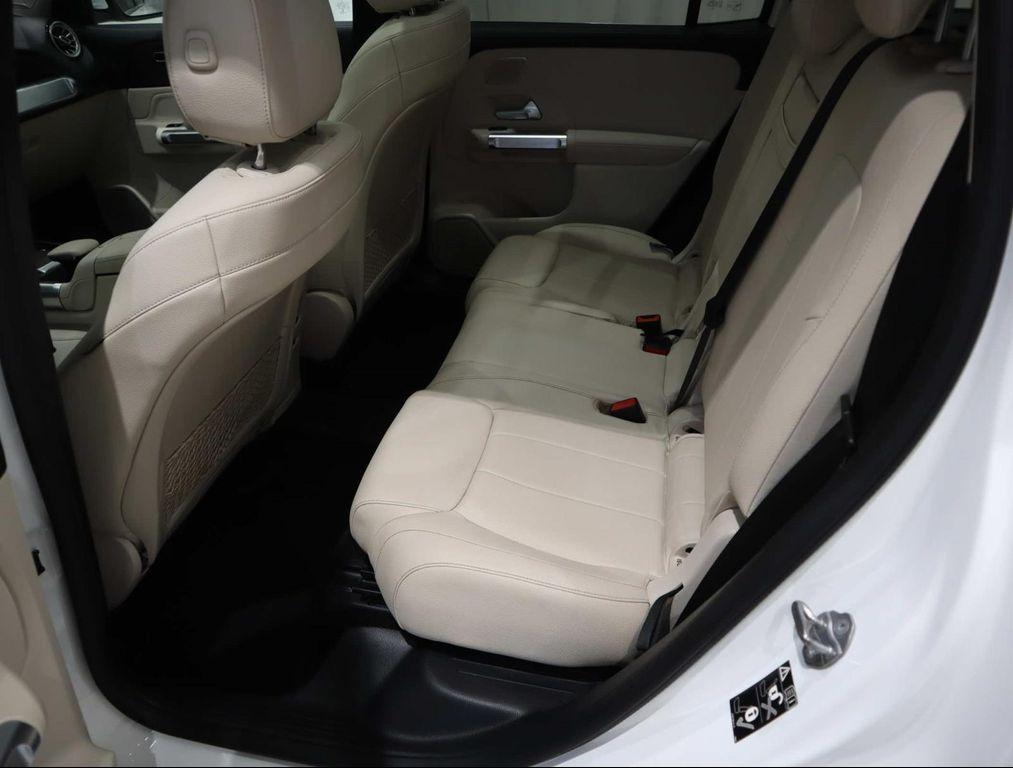 used 2021 Mercedes-Benz GLB 250 car, priced at $26,990