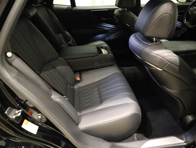 used 2022 Lexus LS 500 car, priced at $65,990