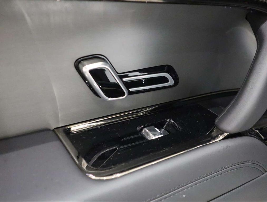 used 2025 Land Rover Range Rover Sport car, priced at $82,990