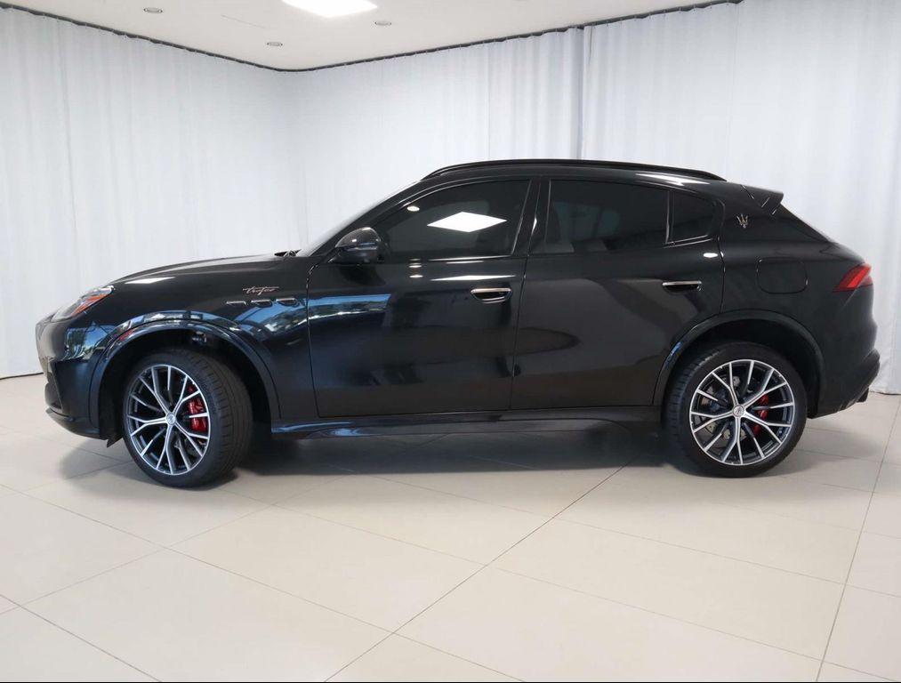 used 2023 Maserati Grecale car, priced at $58,990
