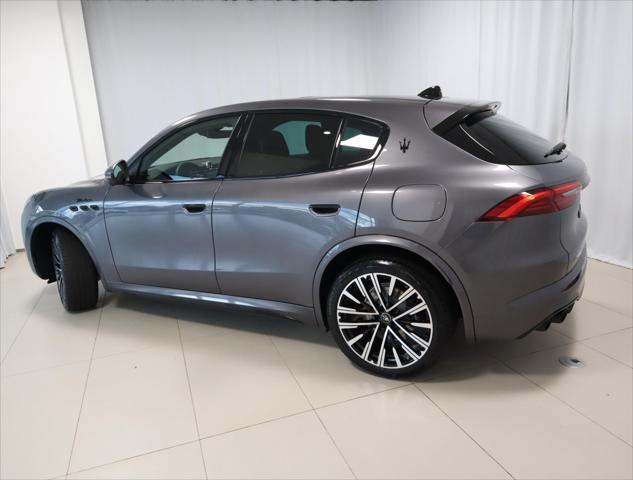 new 2025 Maserati Grecale car, priced at $105,695