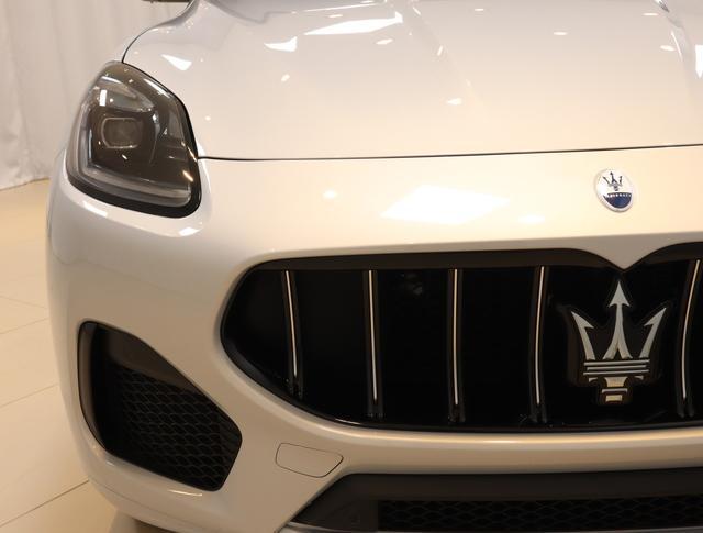 new 2024 Maserati Grecale car, priced at $68,963