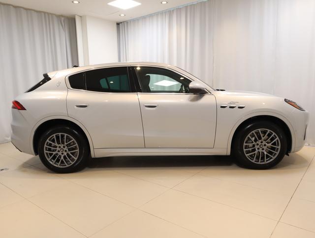 new 2024 Maserati Grecale car, priced at $68,963