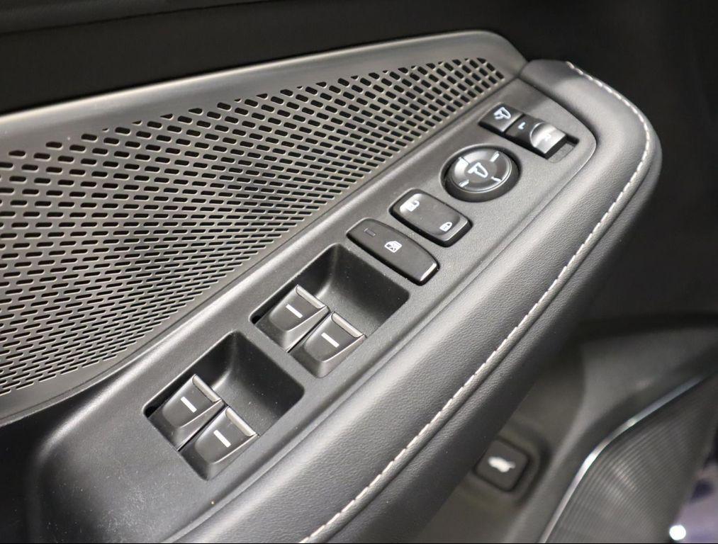 used 2022 Acura MDX car, priced at $33,990