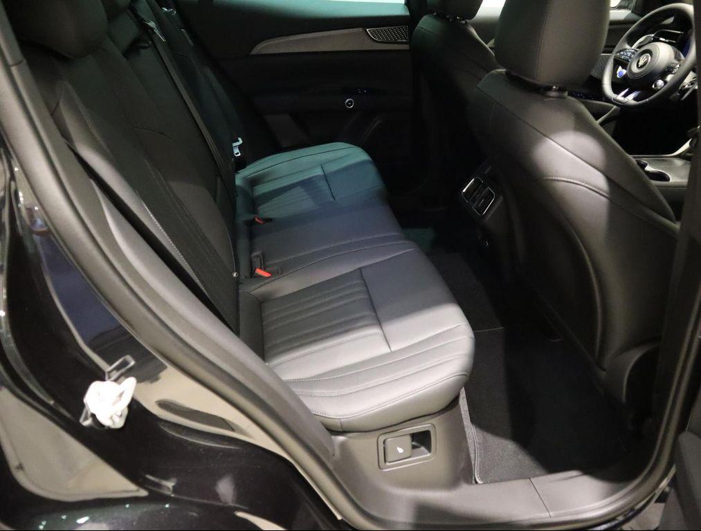 new 2024 Maserati Grecale car, priced at $60,637