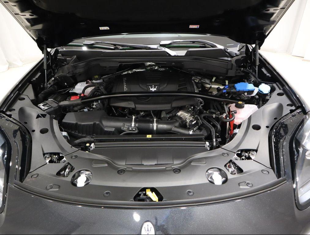 new 2024 Maserati Grecale car, priced at $60,637