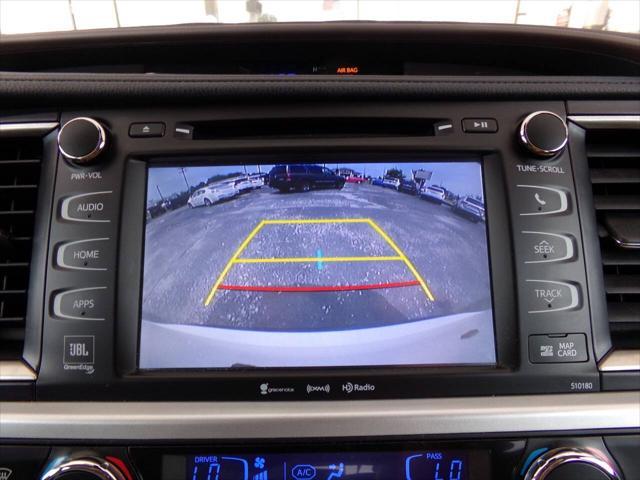 used 2018 Toyota Highlander car, priced at $21,995
