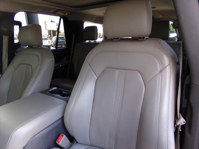 used 2019 Ford Expedition car, priced at $21,995