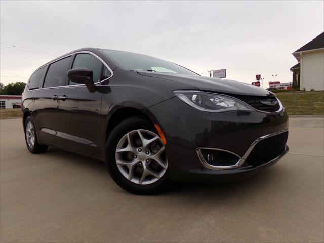 used 2019 Chrysler Pacifica car, priced at $14,995
