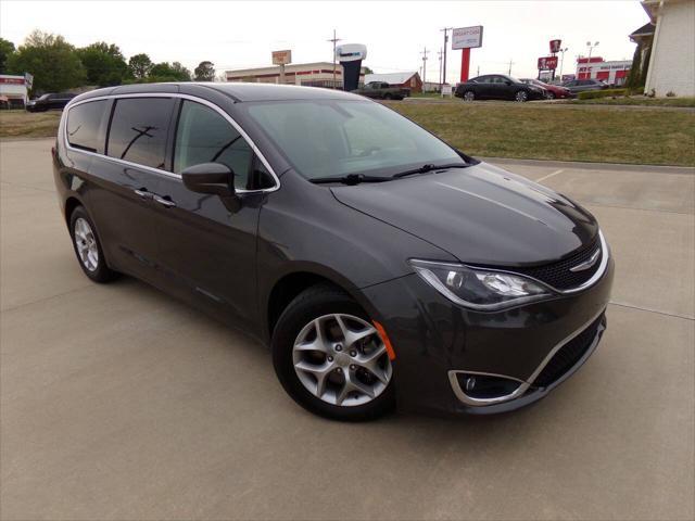 used 2019 Chrysler Pacifica car, priced at $14,995