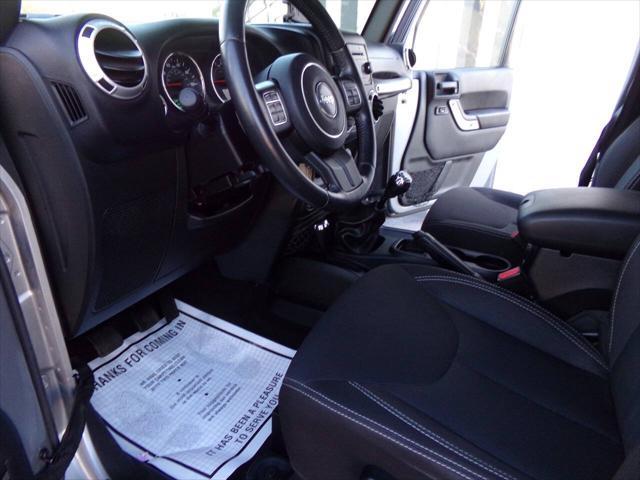 used 2015 Jeep Wrangler Unlimited car, priced at $20,995