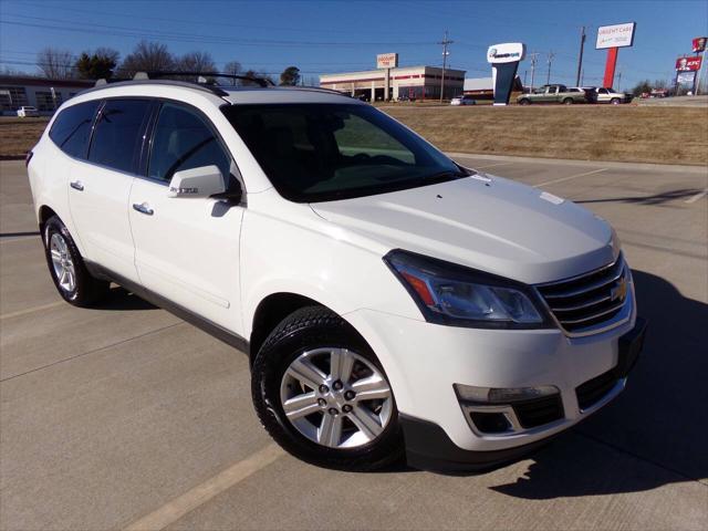 used 2014 Chevrolet Traverse car, priced at $9,995