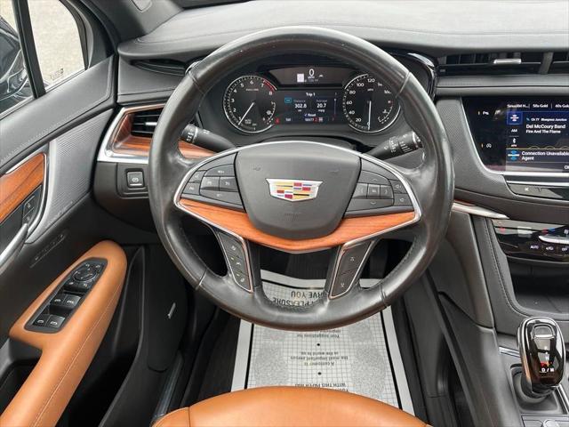 used 2021 Cadillac XT5 car, priced at $26,841